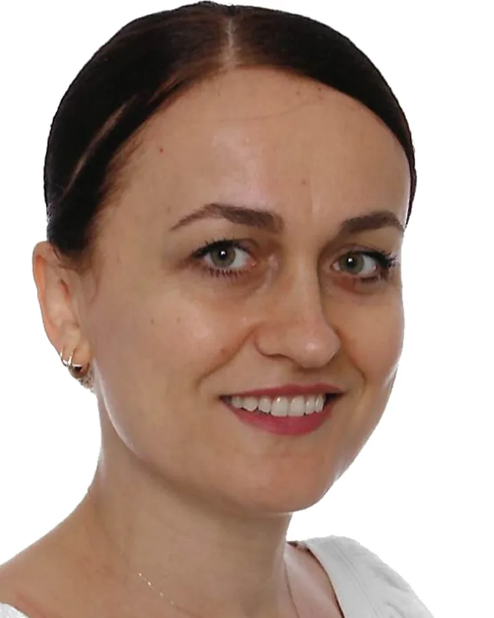 Porträt von Zahnärztin Ana Çakalli
